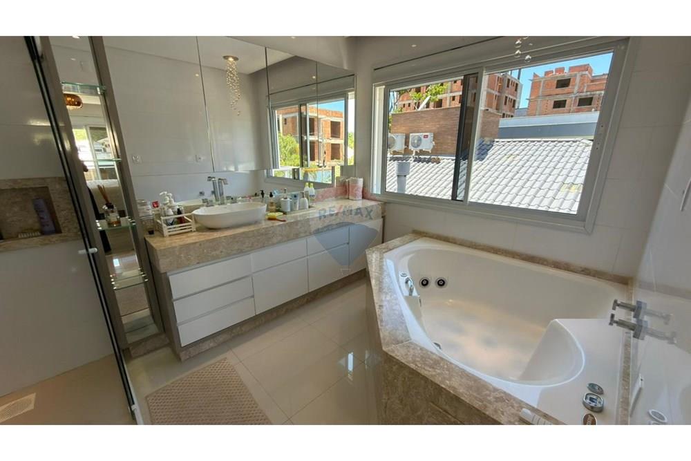 Casa - Venda - Governador Celso Ramos , Santa Catarina - WhatsApp Image 2026-02-11 at 11.24.34.jpeg - 590131030-7