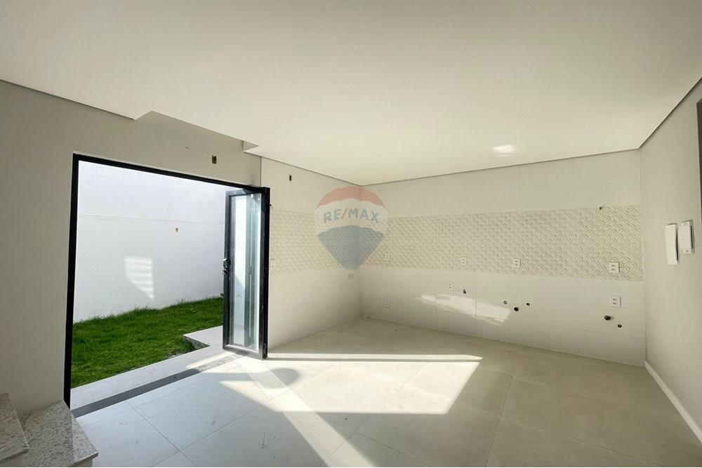 Sobrado - Venda - Itajaí , Santa Catarina - WhatsApp Image 2025-07-15 at 22.05.17 (1).jpeg - 590231139-42