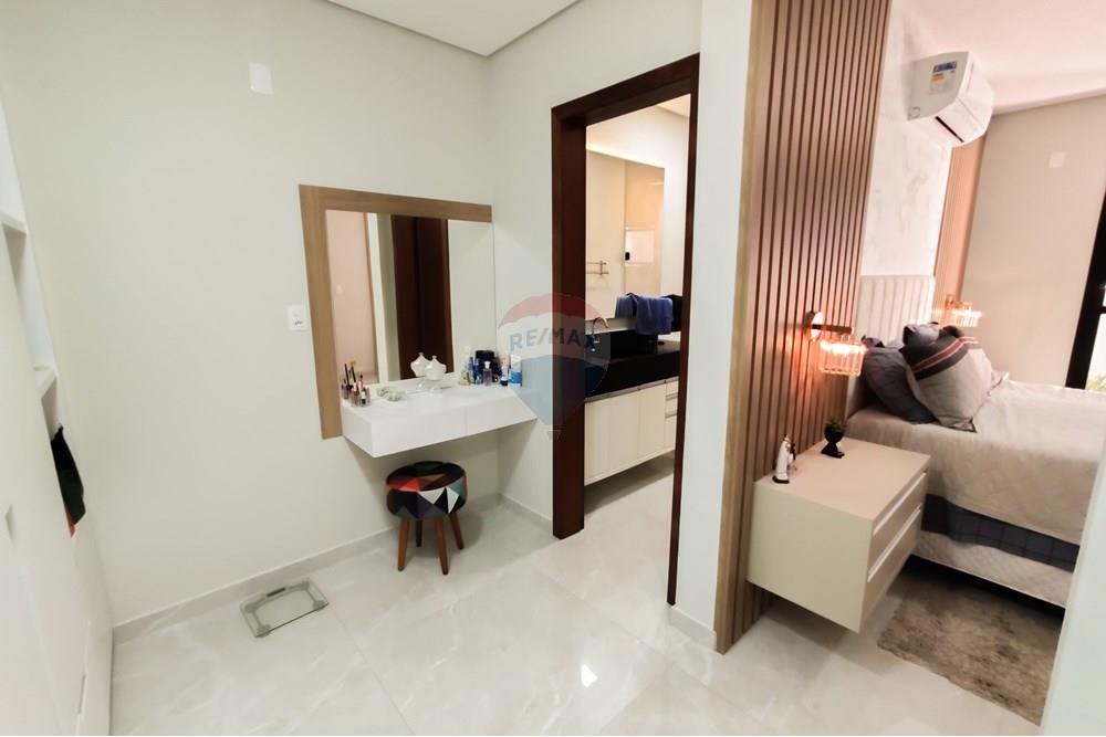 Casa de Condomínio - Venda - Florianópolis , Santa Catarina - 13 - Closet (4).jpg - 590441012-35