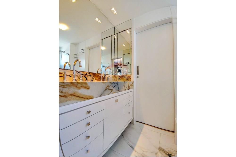 Apartamento - Venda - Florianópolis , Santa Catarina - WhatsApp Image 2025-11-11 at 21.15.58 (3).jpeg - 590471028-1