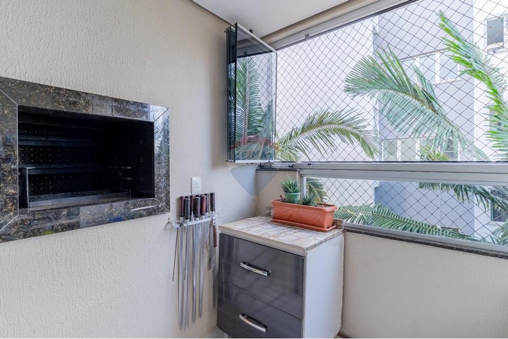 Apartamento à venda com 2 quartos, 65m² - Foto 18