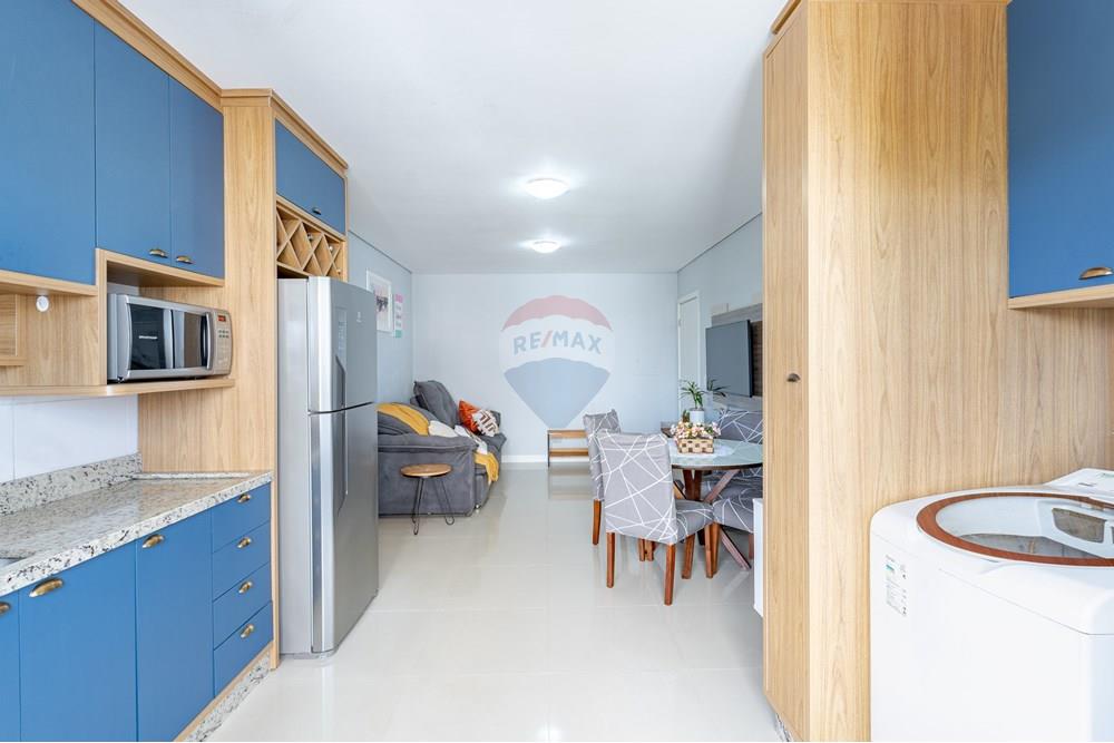 Apartamento à venda com 2 quartos, 59m² - Foto 4