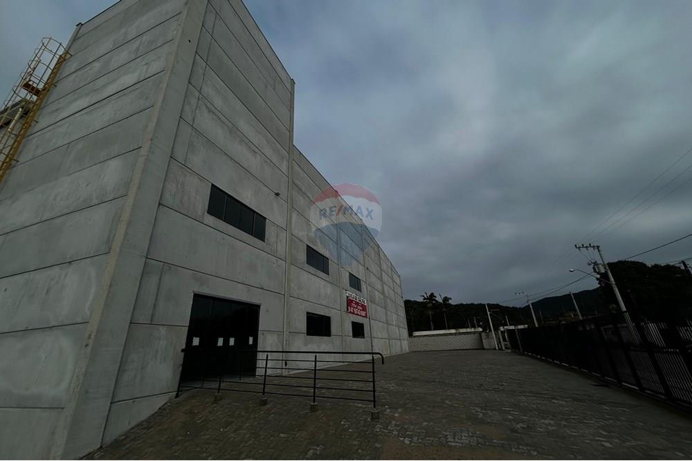 Galpão - Alugar - Porto Belo , Santa Catarina - 4aa6a35b-679f-41f2-95d1-0b4ea2746ef9.jpeg - 590231181-2