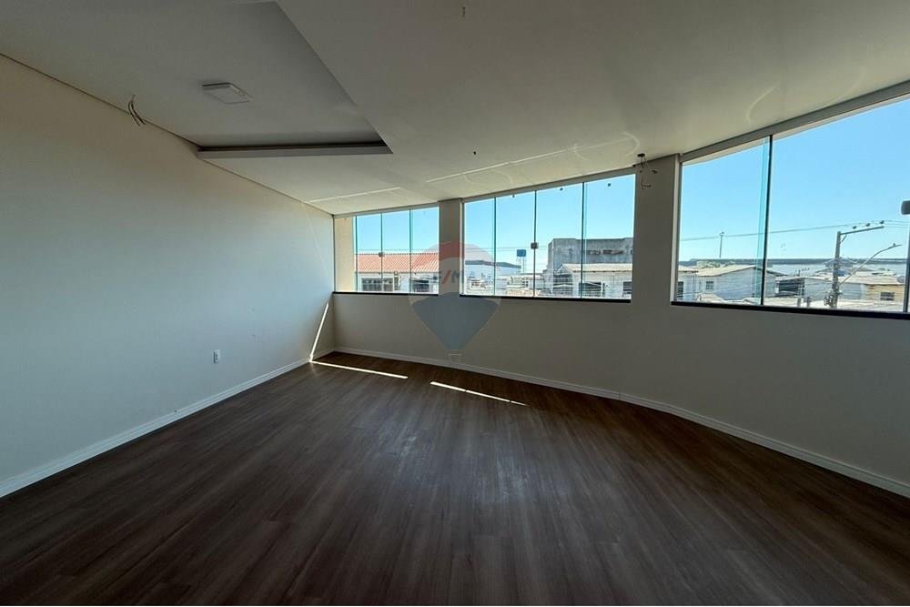 Casa - Venda - Itajaí , Santa Catarina - Imagem do WhatsApp de 2025-10-15 à(s) 16.39.31_2cd903f2 - Copia.jpg - 590321044-47