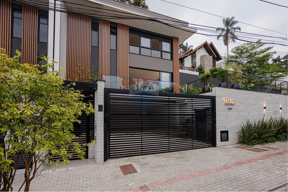 Woningbouw - Haus - Joinville , Santa Catarina - BR - Frente (1).jpeg - 590501001-92