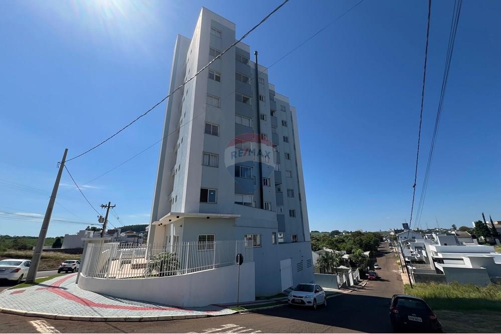 Apartamento à venda com 2 quartos, 66m² - Foto 4