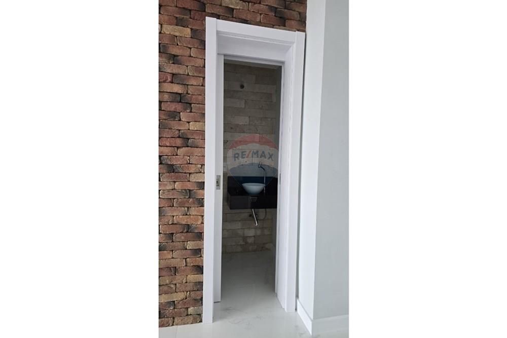 Sobrado - Venda - São José , Santa Catarina - WhatsApp Image 2025-08-26 at 14.54.11 (3).jpeg - 590471023-4