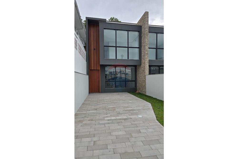 Sobrado - Venda - São José , Santa Catarina - WhatsApp Image 2025-08-26 at 17.28.24.jpeg - 590471023-4