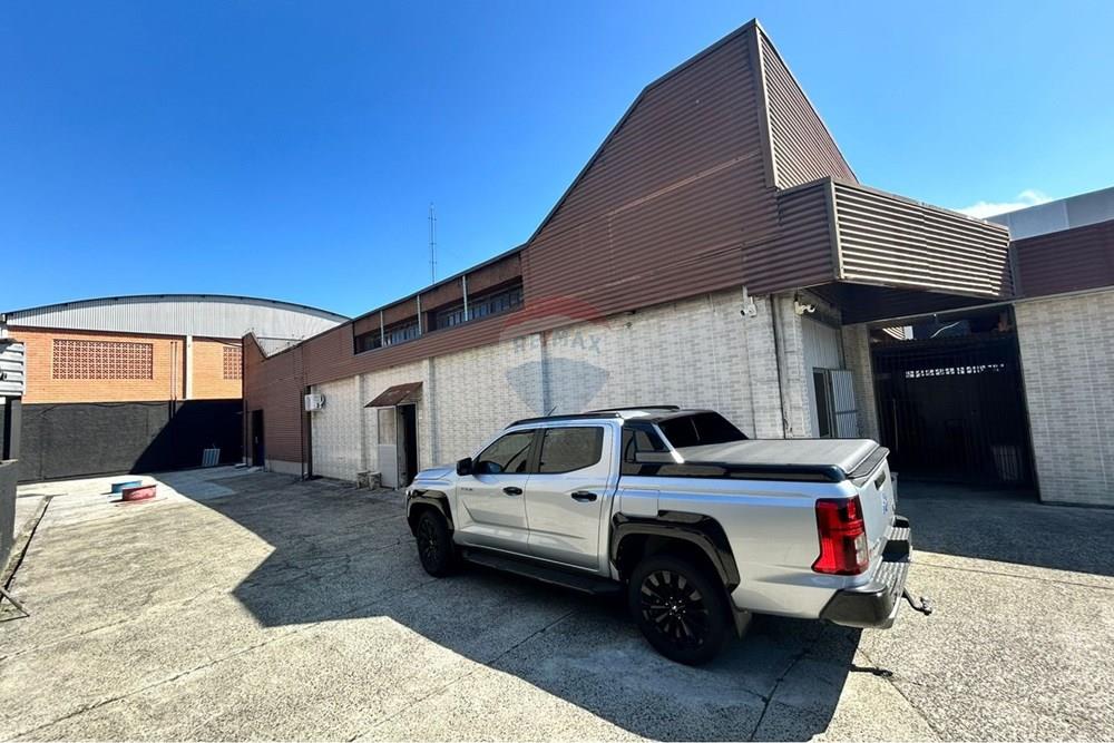 Ponto Comercial - Venda - Criciúma , Santa Catarina - WhatsApp Image 2026-03-27 at 07.53.29 (2).jpeg - 590311036-21