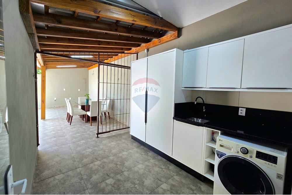 Casa - Venda - Navegantes , Santa Catarina - 20251104_121219.jpg - Área de serviço - 590231179-238