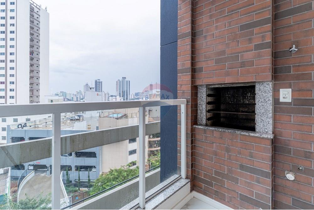 Apartamento à venda com 2 quartos, 79m² - Foto 5