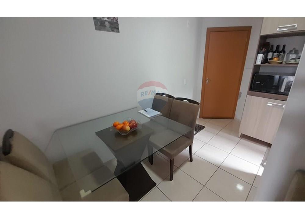 Apartamento à venda com 2 quartos, 47m² - Foto 2