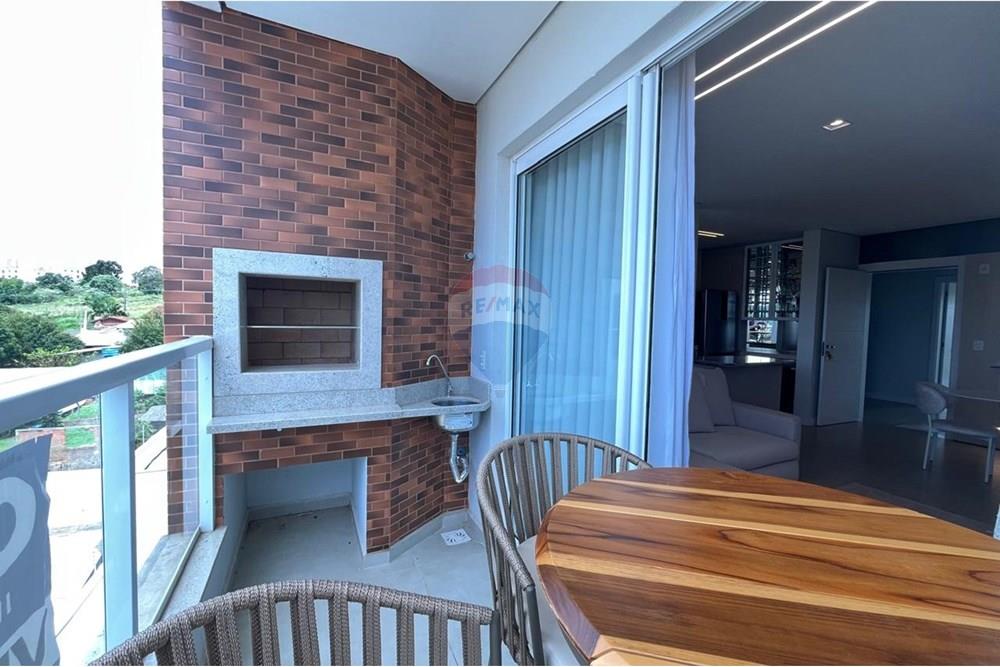 Apartamento à venda com 3 quartos, 99m² - Foto 14