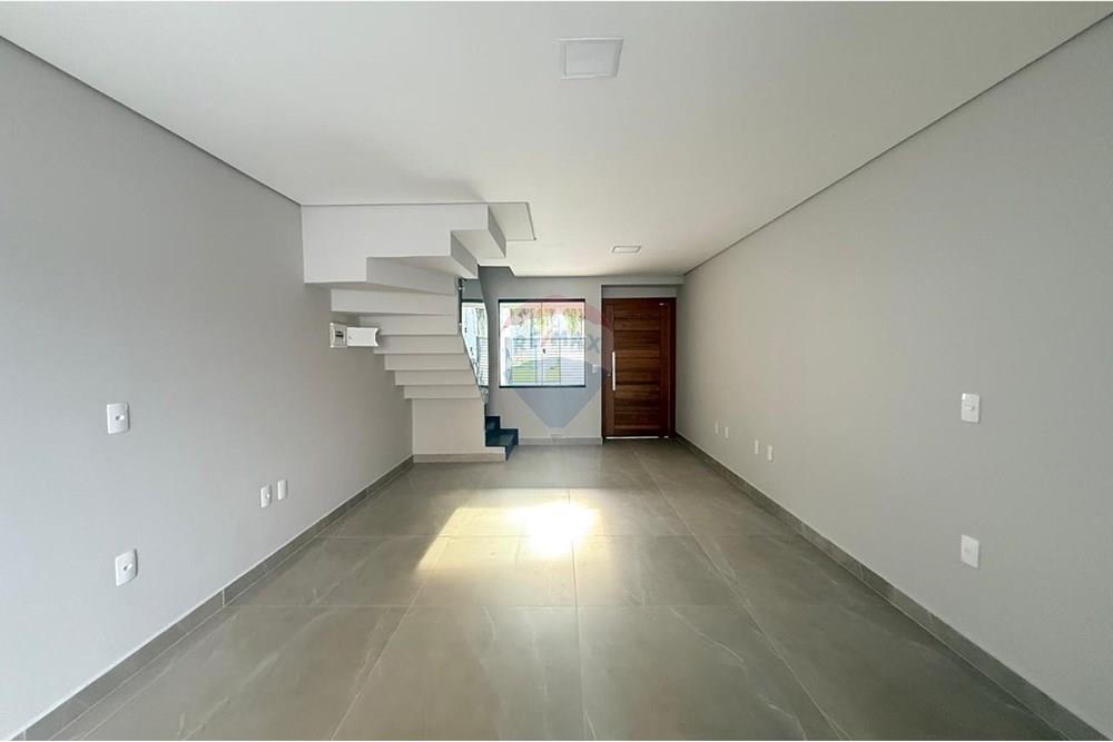 Sobrado - Venda - Joinville , Santa Catarina - a5f873b0-f08b-46bb-9c4f-956f89ce98ee.jpeg - 590501039-18