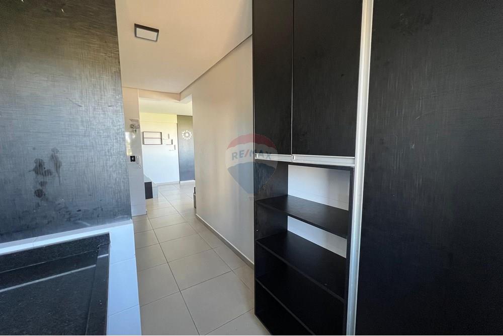 Apartamento à venda com 2 quartos, 66m² - Foto 12