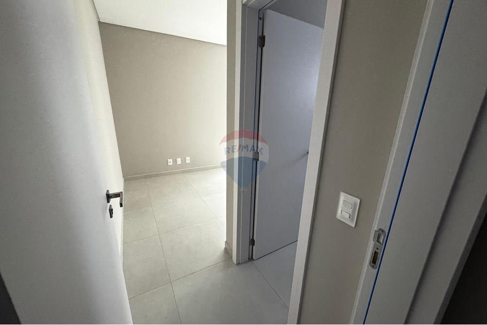 Apartamento - Venda - Governador Celso Ramos , Santa Catarina - WhatsApp Image 2025-02-02 at 11.49.30 (1).jpeg - 590131004-66