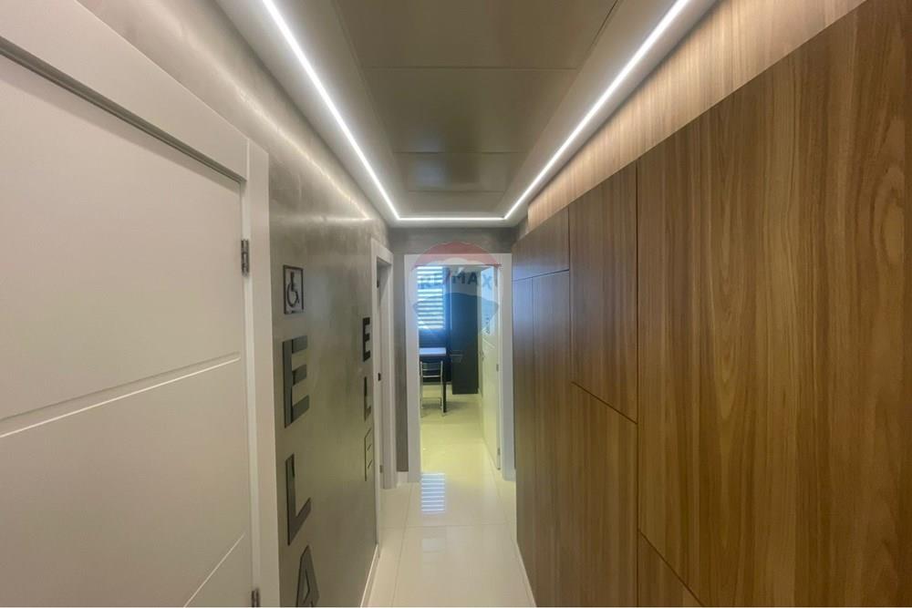 Cj. Comercial/ Sala - Alugar - Itajaí , Santa Catarina - WhatsApp Image 2026-01-09 at 15.35.24 (1).jpeg - 590231139-50