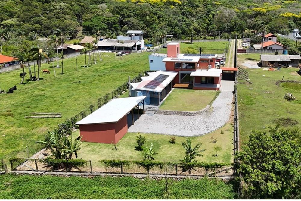 Casa - Venda - Florianópolis , Santa Catarina - DJI_20251120105348_0008_D.JPG - 590101035-11