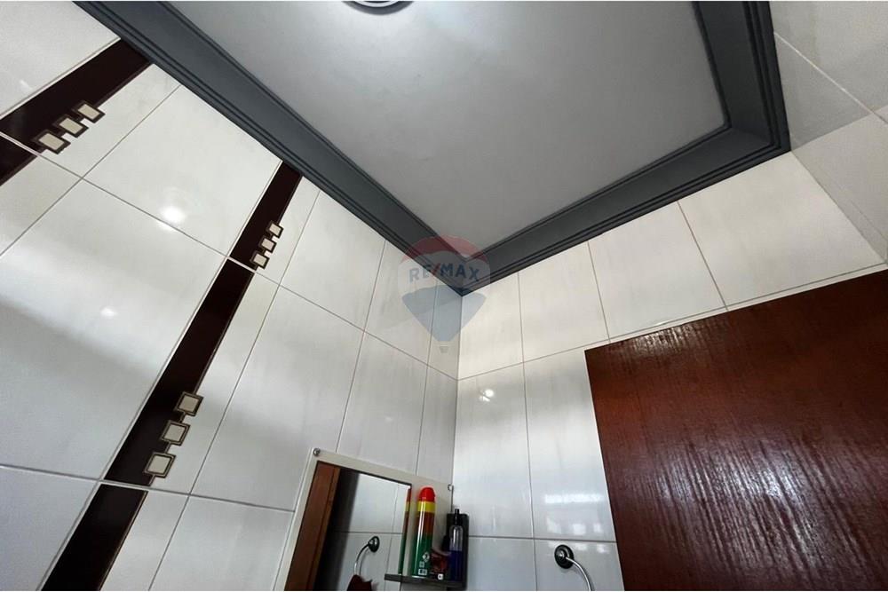 Sobrado - Venda - Navegantes , Santa Catarina - BANEIRO S.jpg - 590091044-47