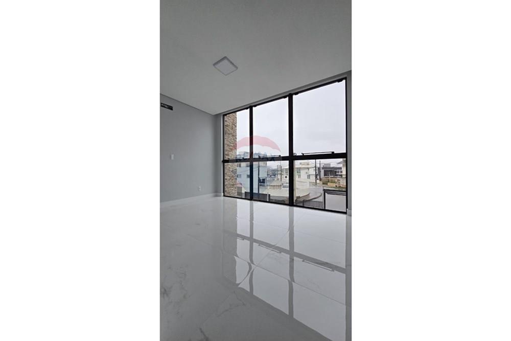 Sobrado - Venda - São José , Santa Catarina - WhatsApp Image 2025-08-26 at 14.54.11 (2).jpeg - 590471023-4