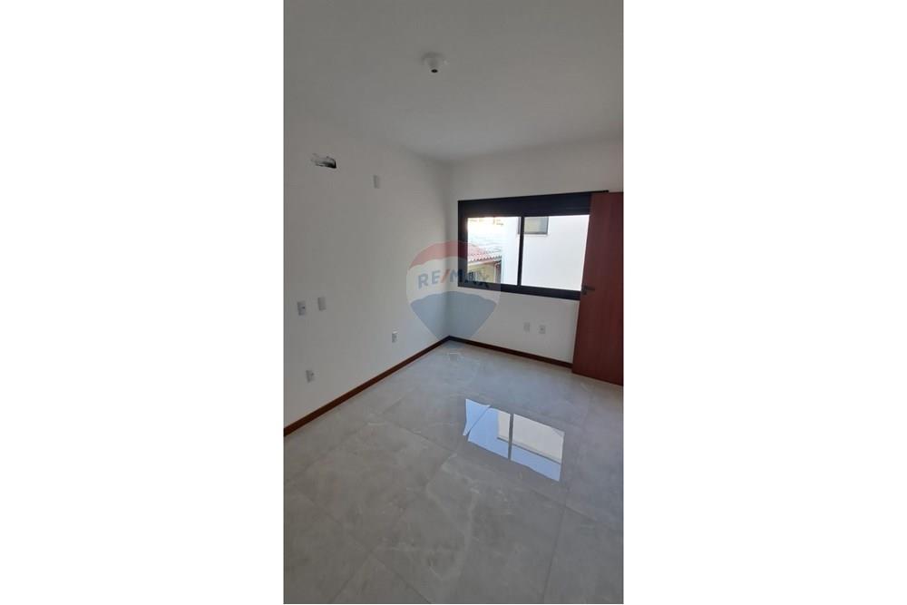 Sobrado - Venda - São José , Santa Catarina - WhatsApp Image 2025-08-21 at 14.15.03 (3).jpeg - 590471023-2