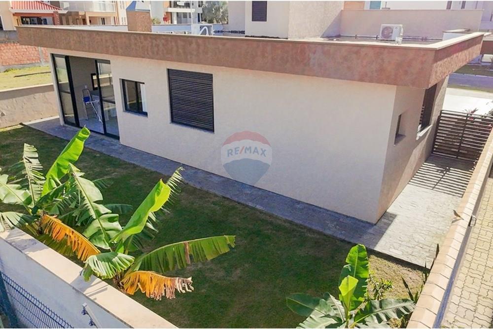 Casa de Condomínio - Venda - Florianópolis , Santa Catarina - 15 - Fundos (2).jpg - 590441012-35