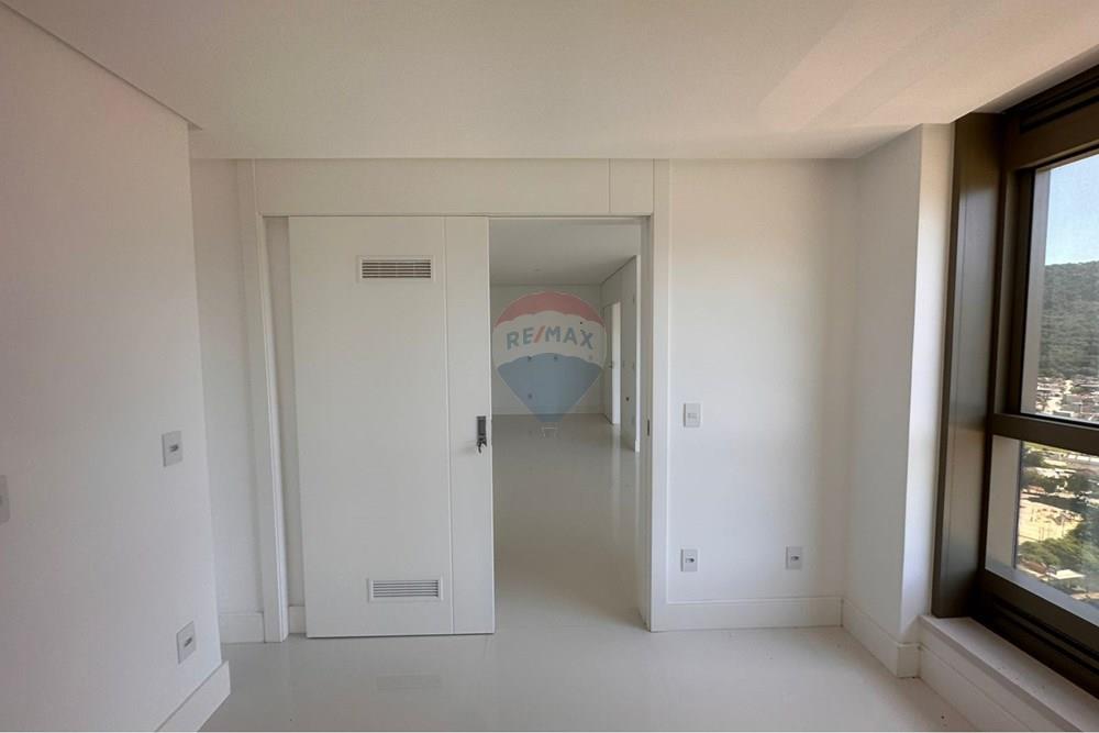 Apartamento - Venda - Balneário Camboriú , Santa Catarina - WhatsApp Image 2026-03-14 at 14.20.45 (3).jpeg - 590231181-4