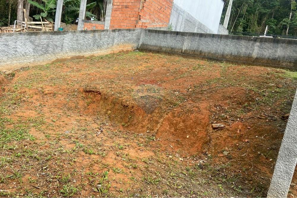 Casa - Venda - Indaial , Santa Catarina - fundos.jpg - 590301058-6