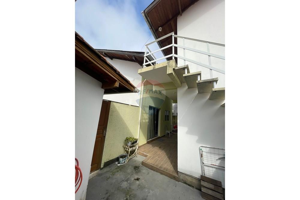 Casa - Venda - Florianópolis , Santa Catarina - WhatsApp Image 2025-10-01 at 17.52.04 (3).jpeg - 590511014-11