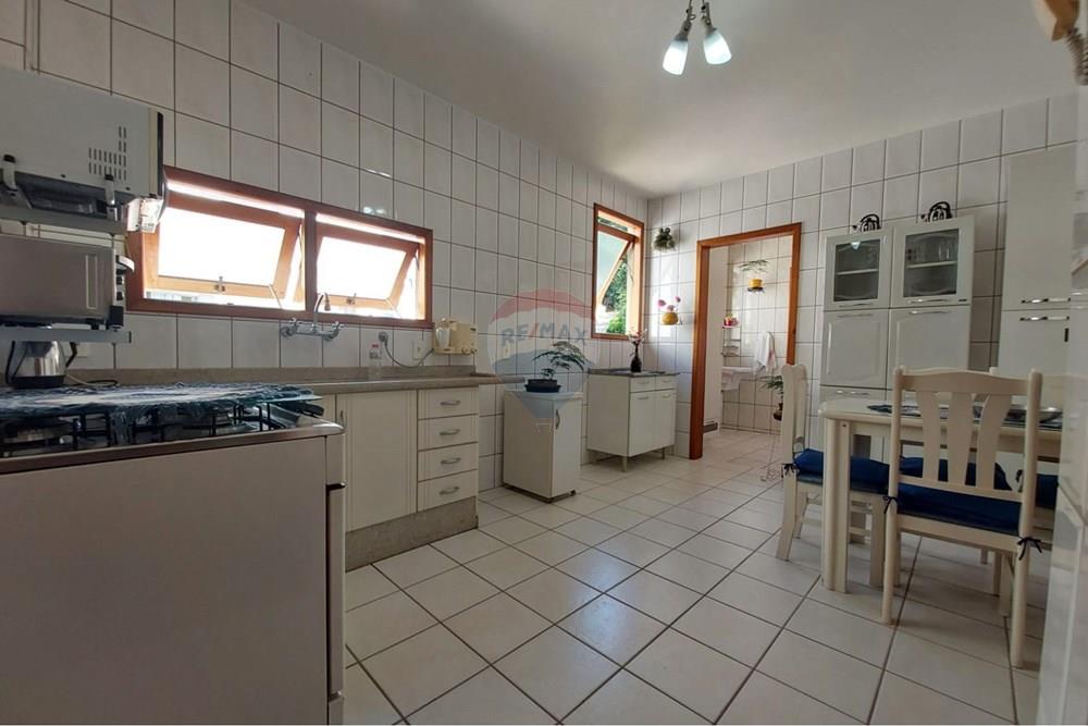 Casa - Venda - São José , Santa Catarina - WhatsApp Image 2026-03-30 at 10.50.09 (5).jpeg - 590471034-6