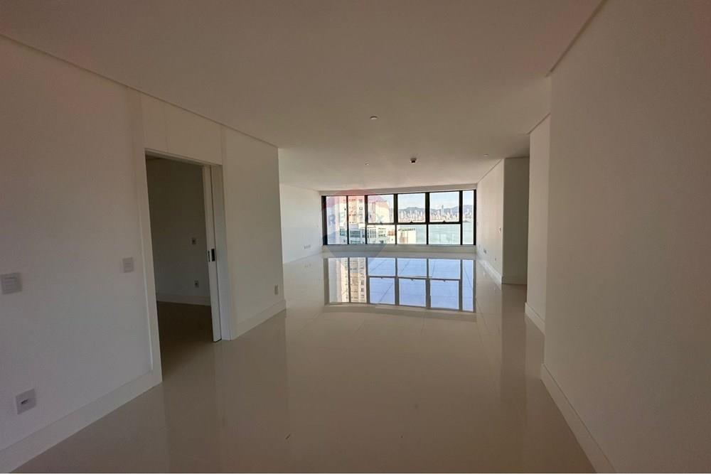 Apartamento - Venda - Balneário Camboriú , Santa Catarina - WhatsApp Image 2026-03-14 at 14.20.45.jpeg - 590231181-4