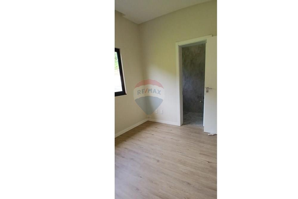 Casa - Venda - Jaraguá do Sul , Santa Catarina - WhatsApp Image 2025-05-14 at 11.18.06 (2).jpeg - 590451029-4