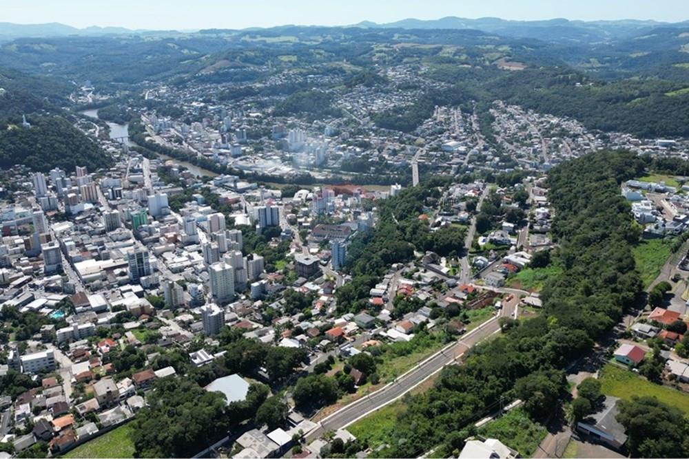 Terreno - Venda - Joaçaba , Santa Catarina - dji_fly_20250308_103224_347_1741472585354_photo.JPG - 590271032-659