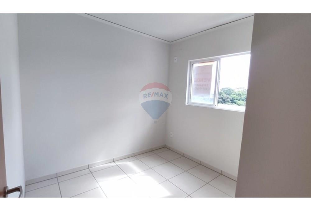 Apartamento à venda com 2 quartos, 47m² - Foto 4