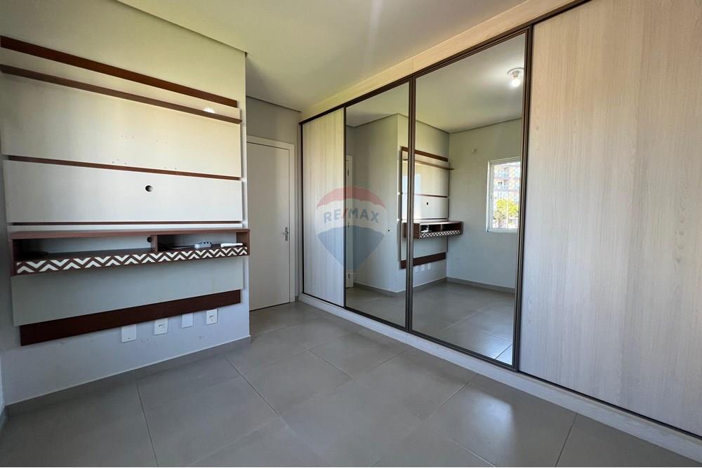 Apartamento à venda com 2 quartos, 66m² - Foto 13