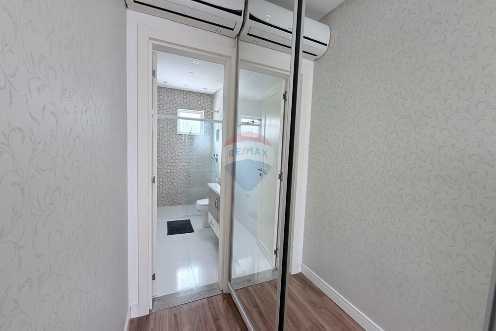 Casa de Condomínio - Alugar - Balneário Camboriú , Santa Catarina - WhatsApp Image 2026-02-24 at 13.49.24(1).jpeg - 590231111-67