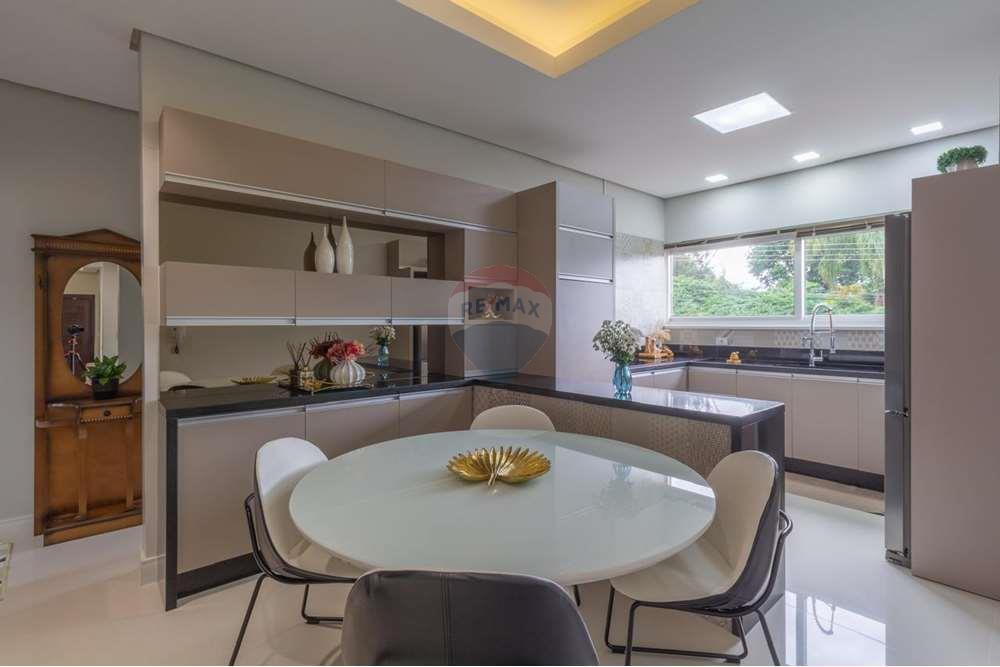 Casa à venda com 3 quartos, 360m² - Foto 5