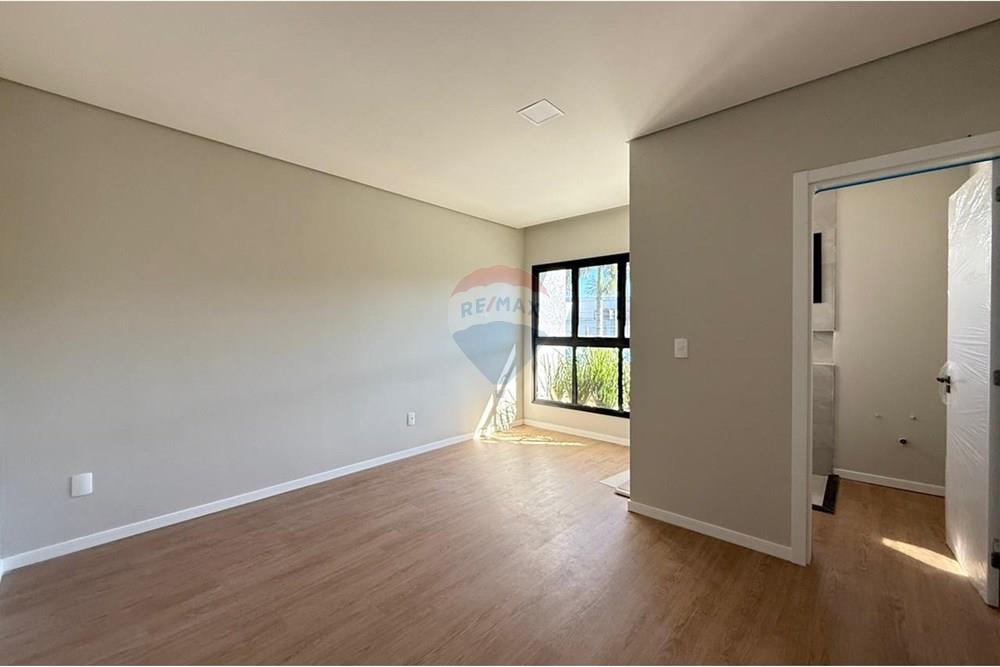 Sobrado - Venda - Joinville , Santa Catarina - IMG_7619.jpeg - 590501019-10