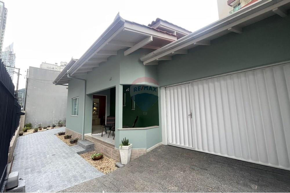 Casa - Alugar - Itajaí , Santa Catarina - WhatsApp Image 2025-07-02 at 13.07.50.jpeg - 590231139-41