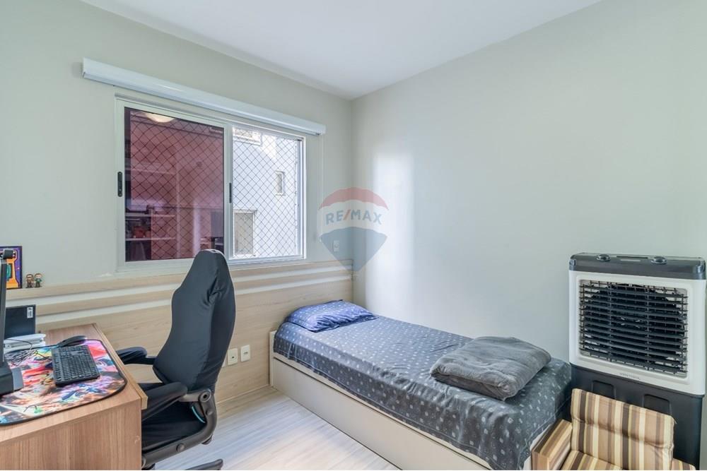 Apartamento à venda com 2 quartos, 65m² - Foto 14