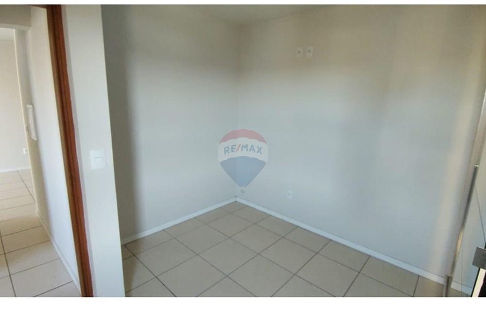 Apartamento à venda com 2 quartos, 50m² - Foto 4