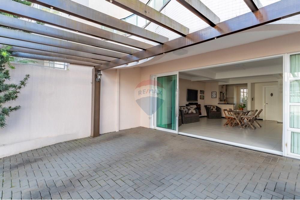 Sobrado à venda com 3 quartos, 205m² - Foto 4