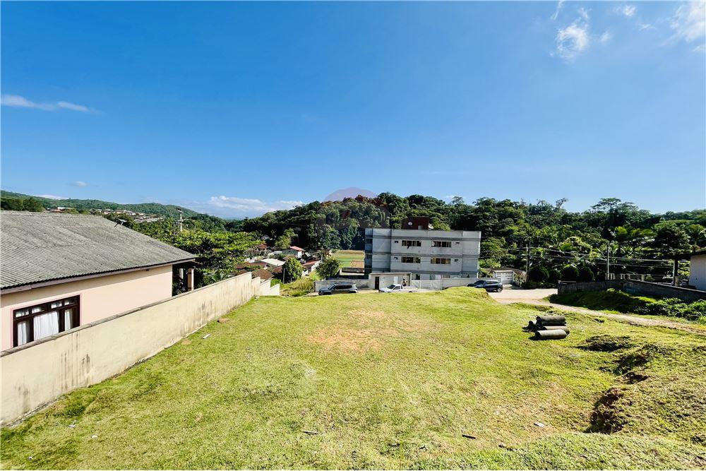 Lote/Terreno de 299m² no bairro Testo Salto, em Blumenau | Eu Corretor