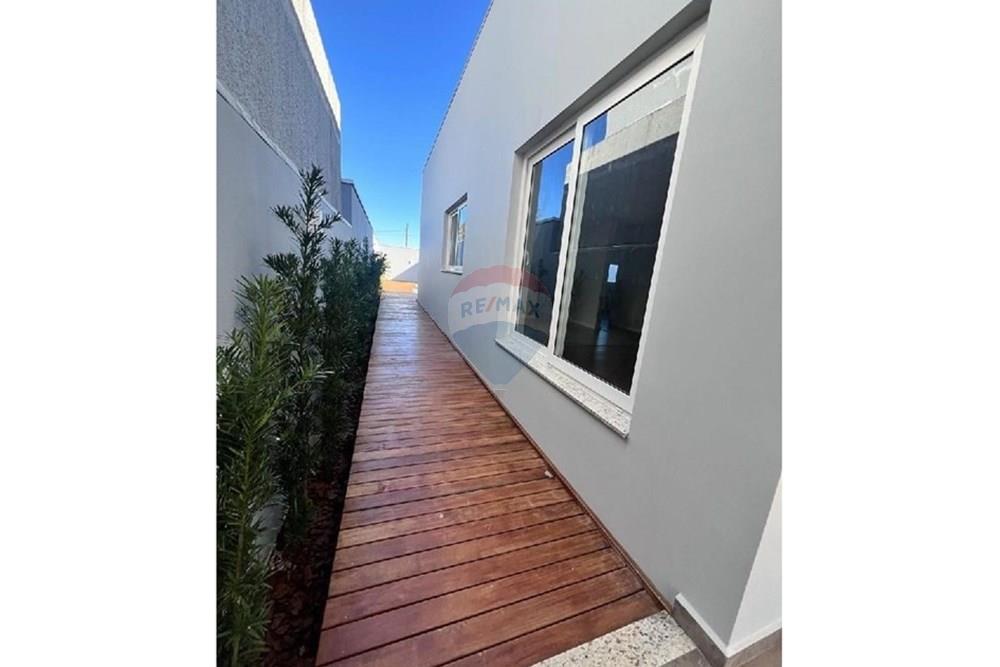 Casa à venda com 3 quartos, 163m² - Foto 12