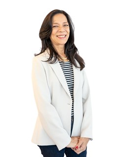 Yen Ho - RE/MAX VIVEZA IMOBI