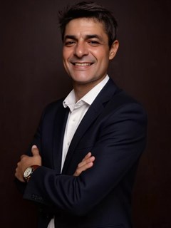 Corretor(a) Associado(a) - Douglas Passos Gozoli - RE/MAX SOMMOS UNIÃO BROKERS