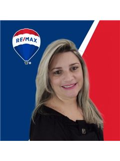 Viviane Costa - RE/MAX MAMEDE