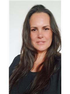 Andrea Mentor de Mello - RE/MAX THE COLLECTION IMOBI
