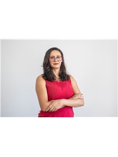 Irodai munkatárs - Sandra Monteiro de Carvalho Herrera - RE/MAX MAMEDE