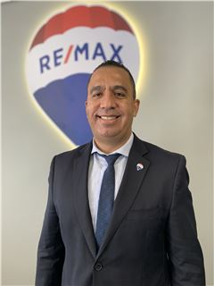 Associate - Alex Bandeira - RE/MAX AIR